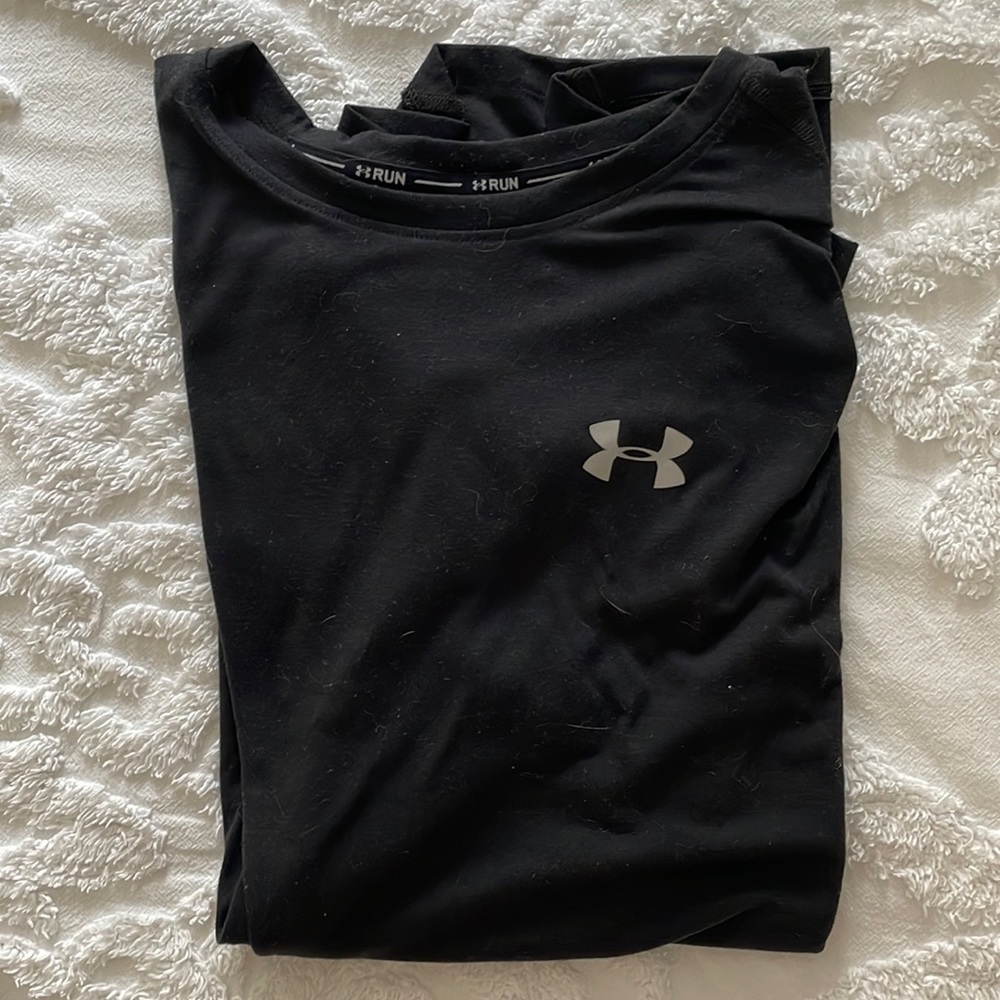 Under armour tee